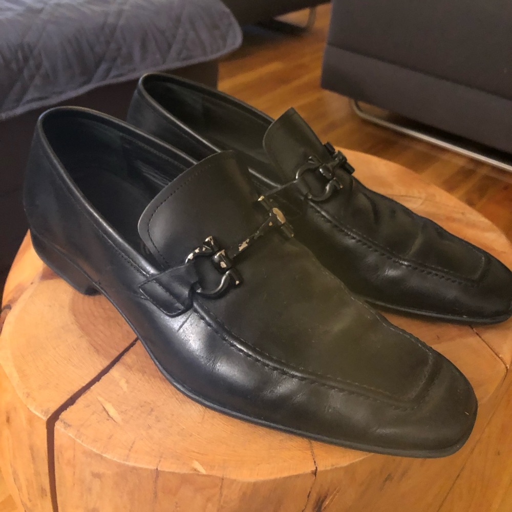 Asten Bit Loafer nero
SALVATORE FERRAGAMO